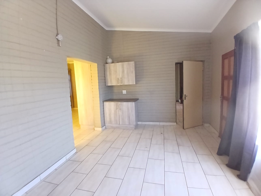 4 Bedroom Property for Sale in Kuruman Northern Cape